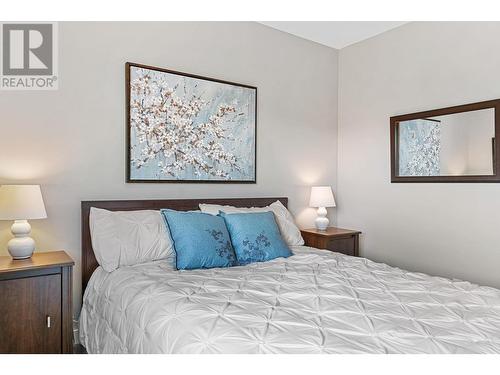 2663 Paula Road, West Kelowna, BC - Indoor Photo Showing Bedroom