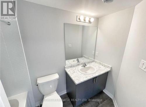 6705 Cropp Street, Niagara Falls, ON - Indoor Photo Showing Bathroom