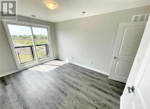 6705 Cropp Street, Niagara Falls, ON - Indoor Photo Showing Other Room