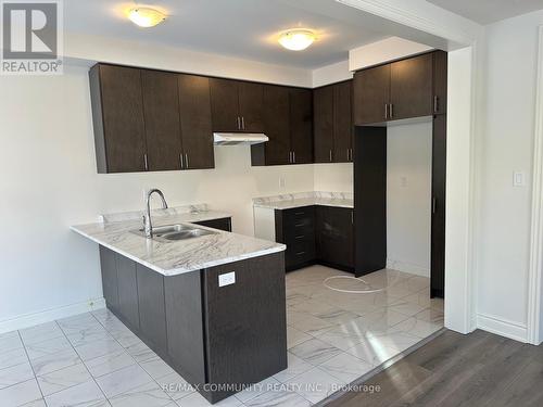 2225 Crystal Drive, Oshawa, ON - Indoor Photo Showing Kitchen With Double Sink