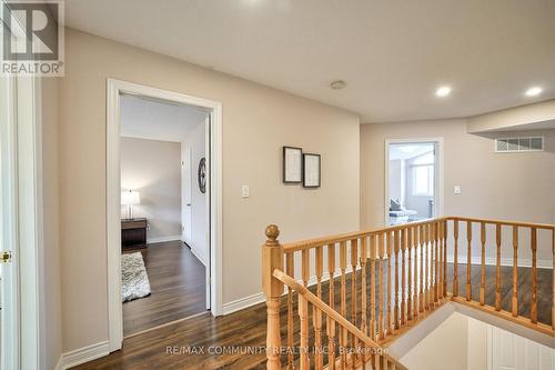 3 Resolute Drive, Hamilton, ON - Indoor Photo Showing Other Room