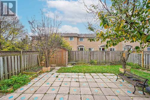 3 Resolute Drive, Hamilton, ON - Outdoor With Backyard