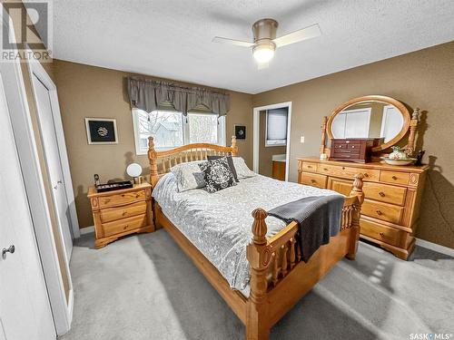 234 Burke Crescent, Swift Current, SK - Indoor Photo Showing Bedroom