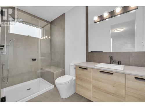 1297 Jack Smith Road, Kelowna, BC - Indoor Photo Showing Bathroom