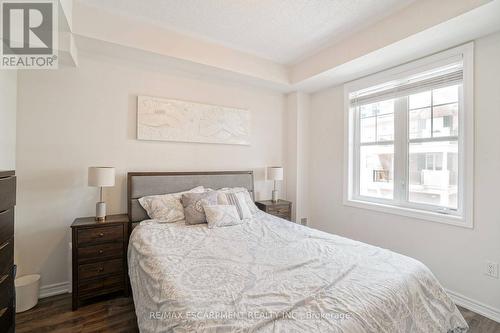 211 - 263 Georgian Drive, Oakville, ON - Indoor Photo Showing Bedroom