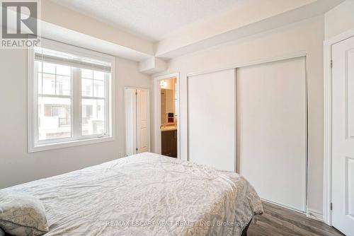 211 - 263 Georgian Drive, Oakville, ON - Indoor Photo Showing Bedroom