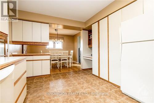 2508 Century Road W, Ottawa, ON - Indoor Photo Showing Kitchen