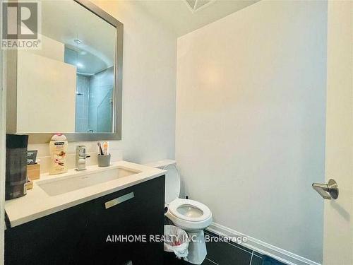 3209 - 11 Bogert Avenue, Toronto, ON - Indoor Photo Showing Bathroom