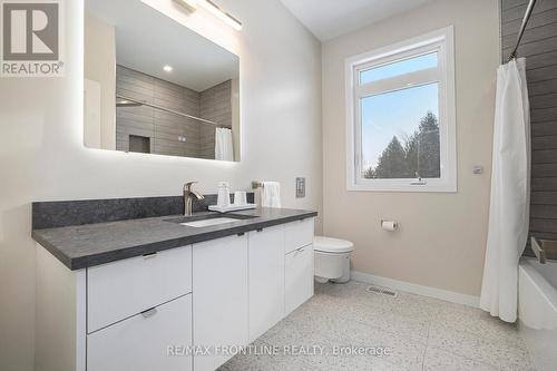 462 Althorpe Road E, Tay Valley, ON - Indoor Photo Showing Bathroom