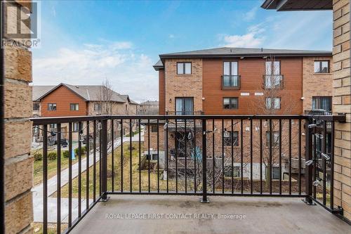 4 - 35 Madelaine Drive, Barrie, ON - Outdoor With Balcony With Exterior