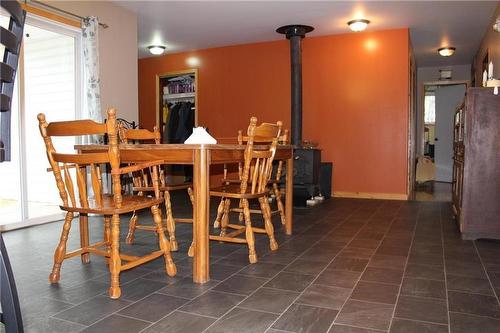 18013 124 N Road, Arnes, MB - Indoor Photo Showing Dining Room