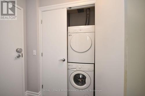 408 - 245 Kent Street, Ottawa, ON - Indoor Photo Showing Laundry Room