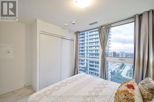 1701 - 75 Oneida Crescent, Richmond Hill, ON - Indoor Photo Showing Bedroom