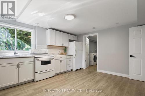 2466 Ashton Station Road, Beckwith, ON - Indoor Photo Showing Kitchen