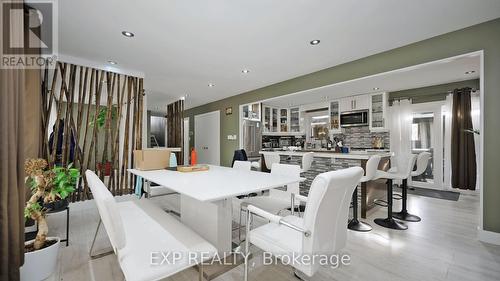 3125 Vandorf Side Road, Whitchurch-Stouffville, ON - Indoor Photo Showing Dining Room