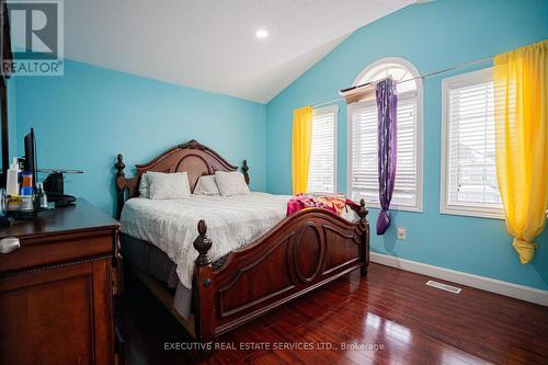 27 Savita Road, Brampton, ON - Indoor Photo Showing Bedroom