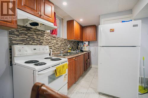 27 Savita Road, Brampton, ON - Indoor Photo Showing Kitchen With Double Sink