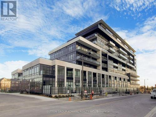 Lph15 - 395 Dundas Street W, Oakville, ON - Outdoor