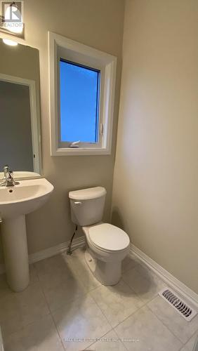 64 Acacia Road, Pelham, ON - Indoor Photo Showing Bathroom