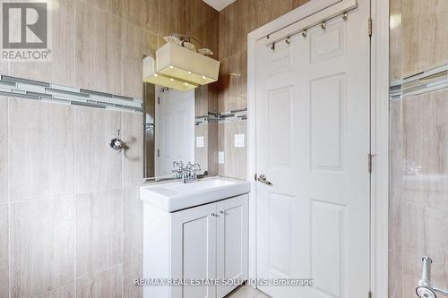 85 Ranee Avenue, Toronto, ON - Indoor Photo Showing Bathroom