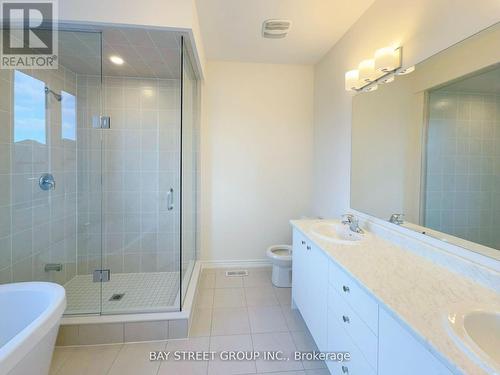 1013 Pisces Trail, Pickering, ON - Indoor Photo Showing Bathroom