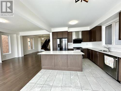 37 Maskell Crescent, Whitby, ON - Indoor Photo Showing Kitchen With Double Sink