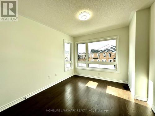 37 Maskell Crescent, Whitby, ON - Indoor Photo Showing Other Room