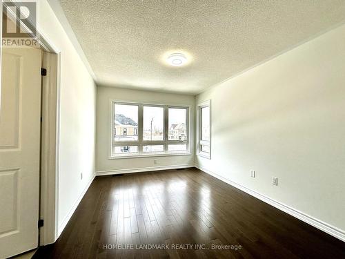 37 Maskell Crescent, Whitby, ON - Indoor Photo Showing Other Room