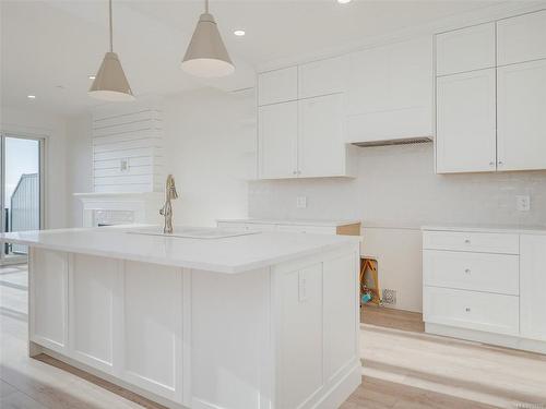 2287 Hudson Terr, Sooke, BC - Indoor Photo Showing Kitchen