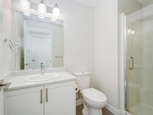 7022 Brailsford Pl, Sooke, BC - Indoor Photo Showing Bathroom