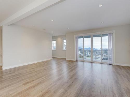 7022 Brailsford Pl, Sooke, BC - Indoor Photo Showing Living Room