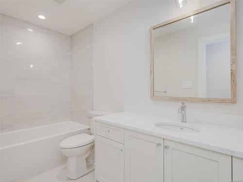 2285 Hudson Terr, Sooke, BC - Indoor Photo Showing Bathroom