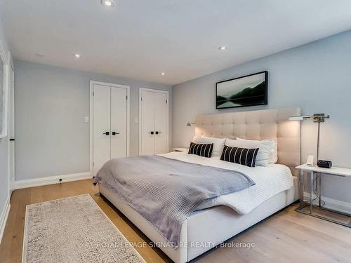 5 Georgian Crt, Toronto, ON - Indoor Photo Showing Bedroom