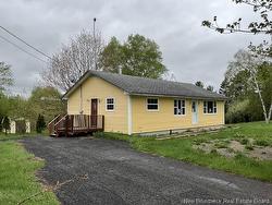 10537 Route 105  Upper Kent, NB E7J 2B7