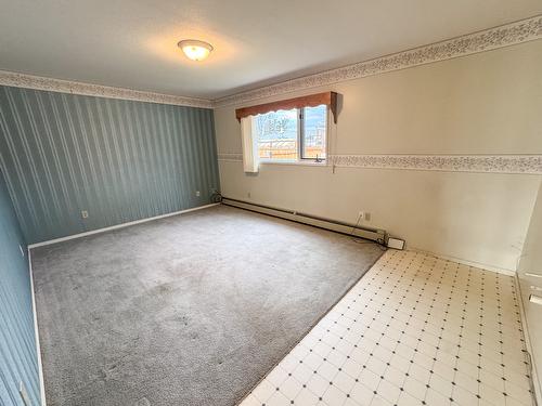 1800 2A Street, Cranbrook, BC - Indoor Photo Showing Other Room