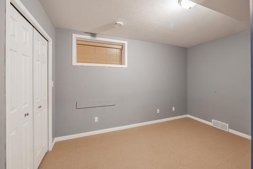 2208 Westside Park Avenue, Invermere, BC - Indoor Photo Showing Other Room