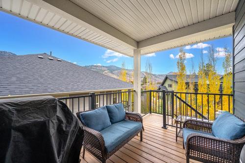 2714 Beachmount Crescent, Kamloops, BC - Outdoor With Deck Patio Veranda With Exterior