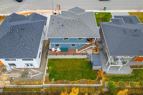 2714 Beachmount Crescent, Kamloops, BC - Outdoor