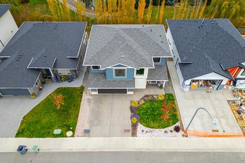 2714 Beachmount Crescent, Kamloops, BC - Outdoor