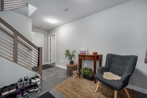 2714 Beachmount Crescent, Kamloops, BC - Indoor Photo Showing Other Room