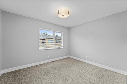 4-2171 Van Horne Drive, Kamloops, BC - Indoor Photo Showing Other Room