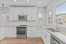 4-2171 Van Horne Drive, Kamloops, BC  - Indoor Photo Showing Kitchen With Double Sink With Upgraded Kitchen 