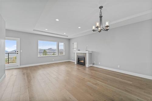 4-2171 Van Horne Drive, Kamloops, BC - Indoor With Fireplace