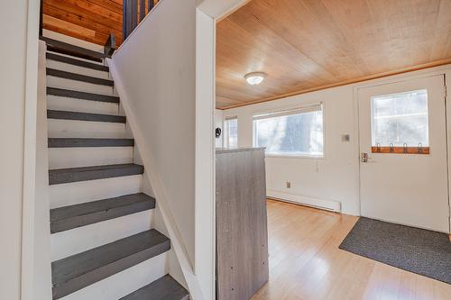 4736 Copper Crescent, Windermere, BC - Indoor Photo Showing Other Room