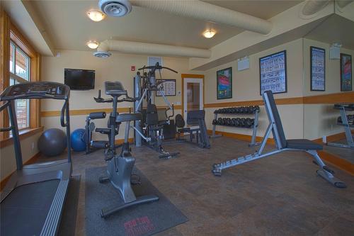 24-130 Colebrook Road, Kamloops, BC - Indoor Photo Showing Gym Room