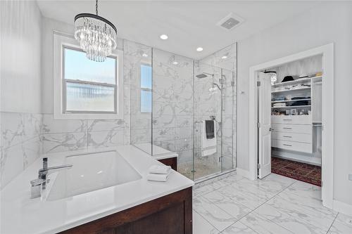 3600 Sillaro Drive, Kamloops, BC - Indoor Photo Showing Bathroom