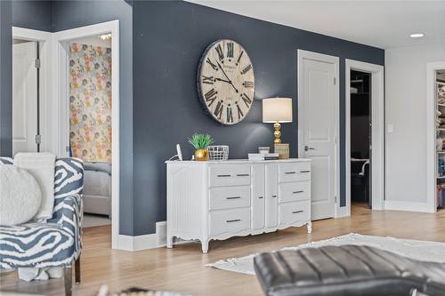 3600 Sillaro Drive, Kamloops, BC - Indoor Photo Showing Bedroom