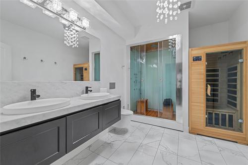 3600 Sillaro Drive, Kamloops, BC - Indoor Photo Showing Bathroom