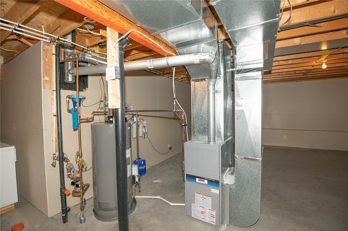 4791 Uplands Drive, Kamloops, BC - Indoor Photo Showing Basement