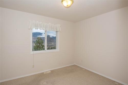 4791 Uplands Drive, Kamloops, BC - Indoor Photo Showing Other Room